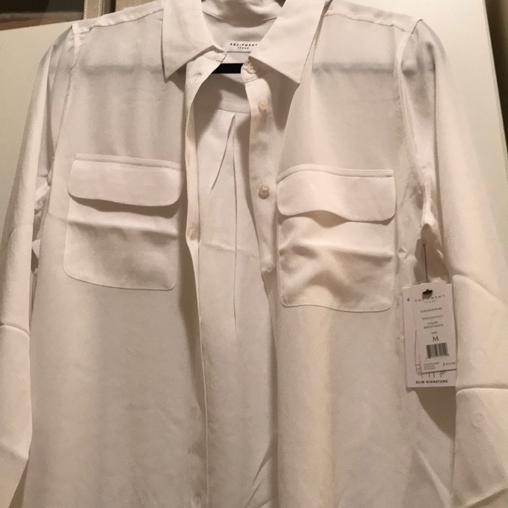 NWT Equipment Slim Signature Silk Shirt